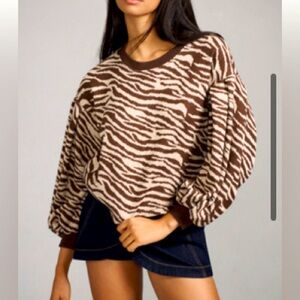 Anthropologie balloon sleeve animal print sweater